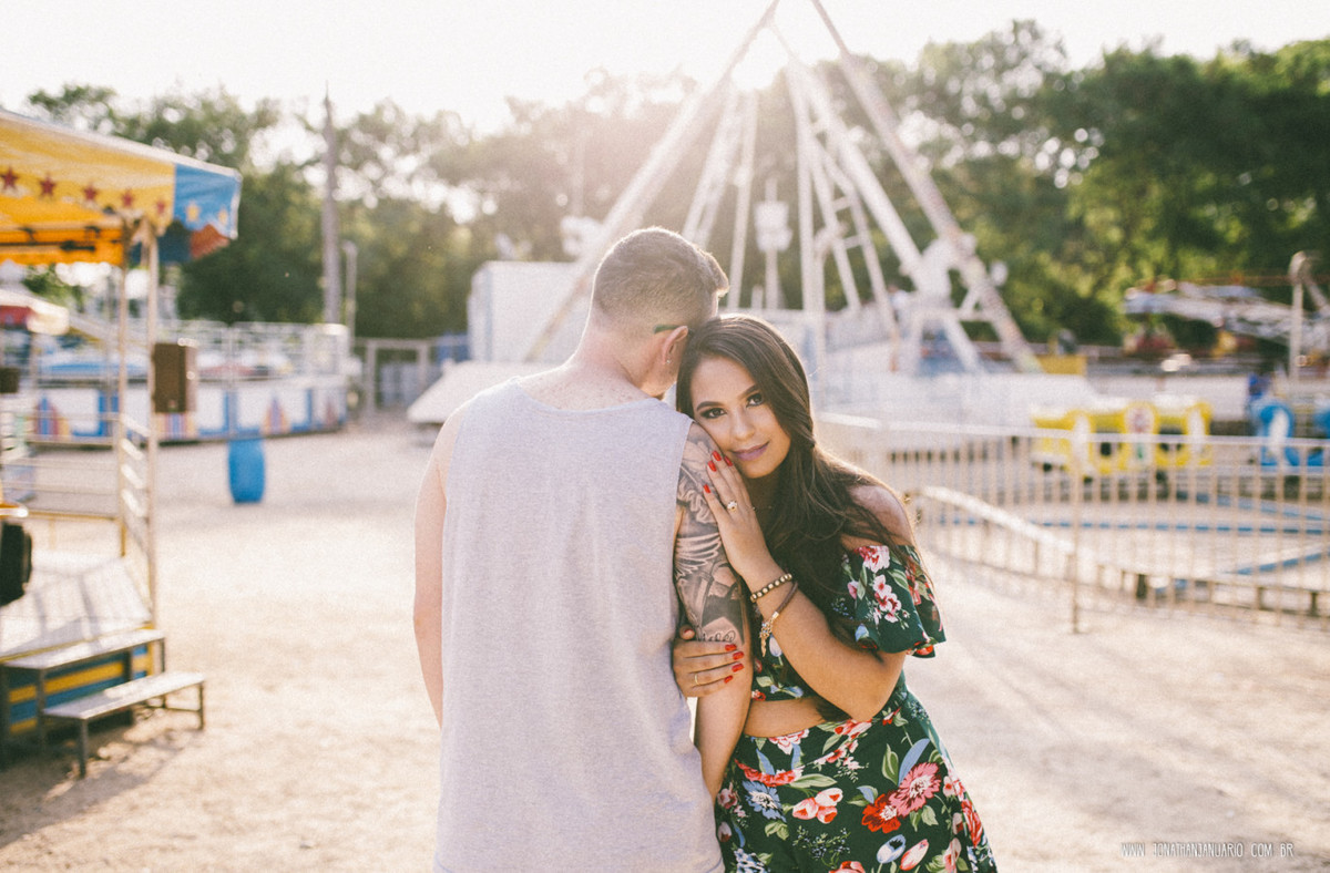 Ensaio em Rio Claro-SP, casal apaixonado, natureza - love, amor, casal, Jonathan Januario, foto, fotografia, Araras, leme, limeira,campinas, São Paulo, folk, lifeStyle, Vsco, montanha, foto na fazenda,parque de diversao,montanha russa