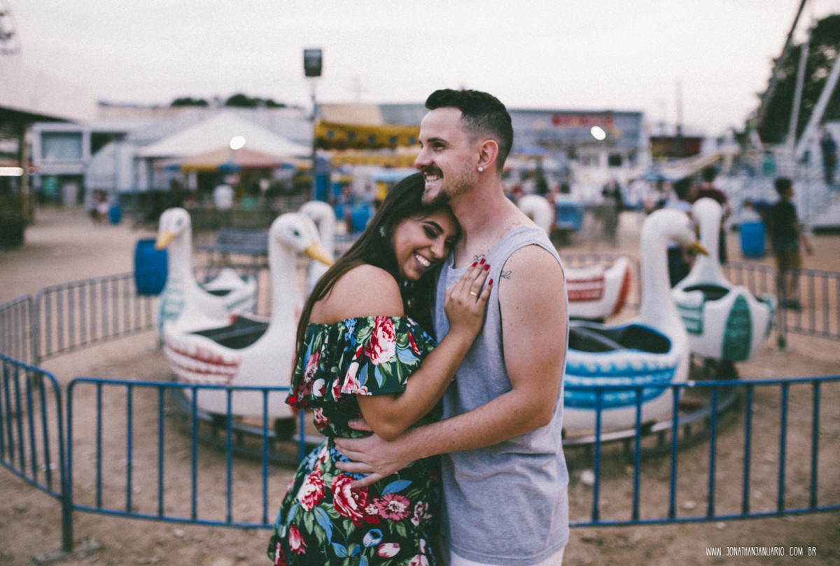 Ensaio em Rio Claro-SP, casal apaixonado, natureza - love, amor, casal, Jonathan Januario, foto, fotografia, Araras, leme, limeira,campinas, São Paulo, folk, lifeStyle, Vsco, montanha, foto na fazenda,parque de diversao,montanha russa