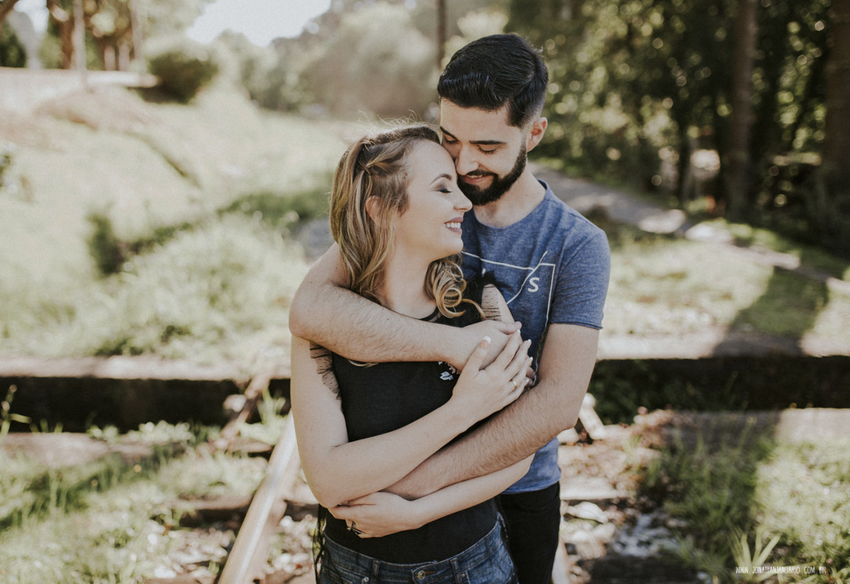 Ensaio em Rio Claro-SP, casal apaixonado, natureza - love, amor, casal, Jonathan Januario, foto, fotografia, Araras, leme, limeira,campinas, São Paulo, folk, lifeStyle, Vsco, montanha, foto na fazenda,campos do jordao, ensaio campos do jordão