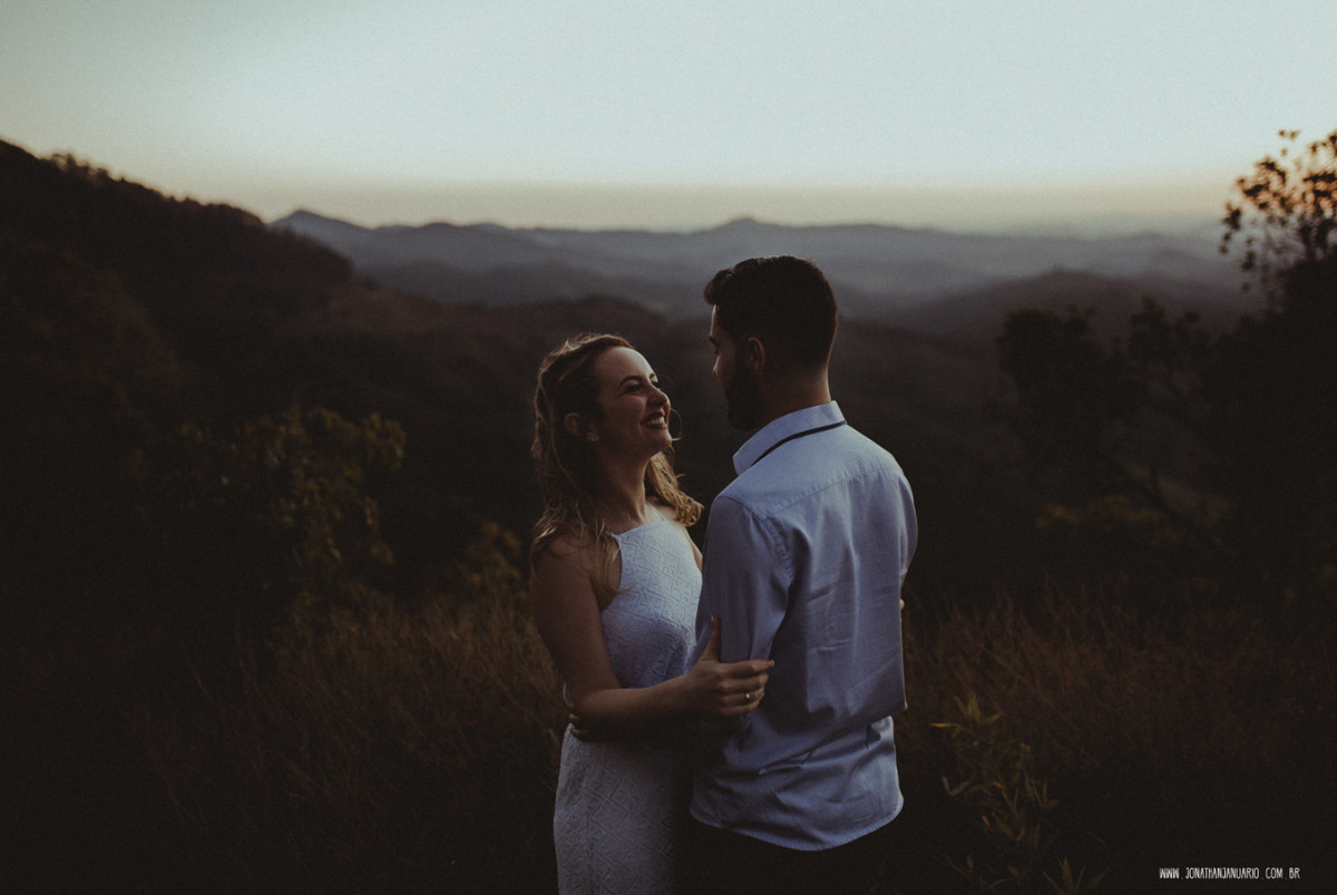 Ensaio em Rio Claro-SP, casal apaixonado, natureza - love, amor, casal, Jonathan Januario, foto, fotografia, Araras, leme, limeira,campinas, São Paulo, folk, lifeStyle, Vsco, montanha, foto na fazenda,campos do jordao, ensaio campos do jordão
