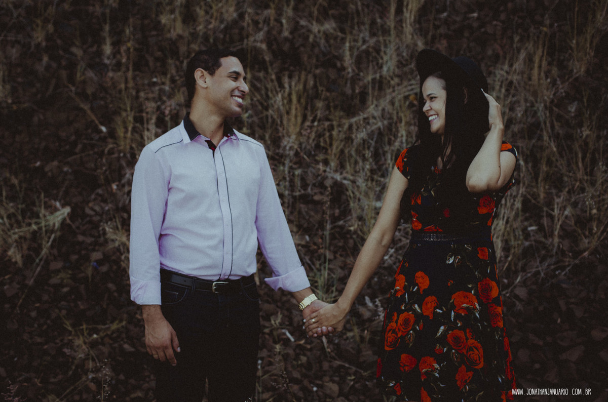 Ensaio em Rio Claro-SP, casal apaixonado, natureza - love, amor, casal, Jonathan Januario, foto, fotografia, Araras, leme, limeira,campinas, São Paulo, folk, lifeStyle, Vsco, montanha, foto na fazenda