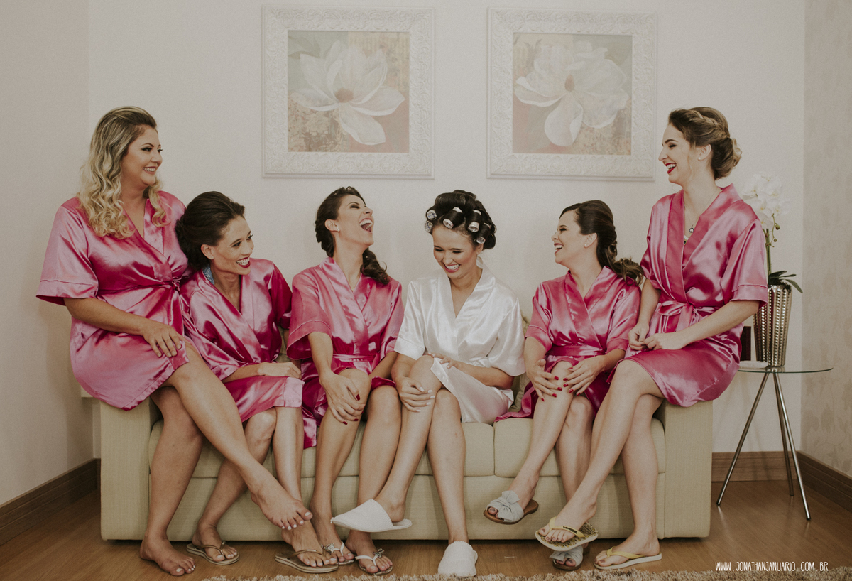  casal apaixonado, natureza, love, amor, Jonathan Januario, foto, fotografia, Araras, leme, limeira,campinas, São Paulo, Rio claro, folk, lifeStyle, foto na fazenda, casamento de dia, noiva, vestido de noiva, lápis de noiva,palhaços,companhia do sorriso