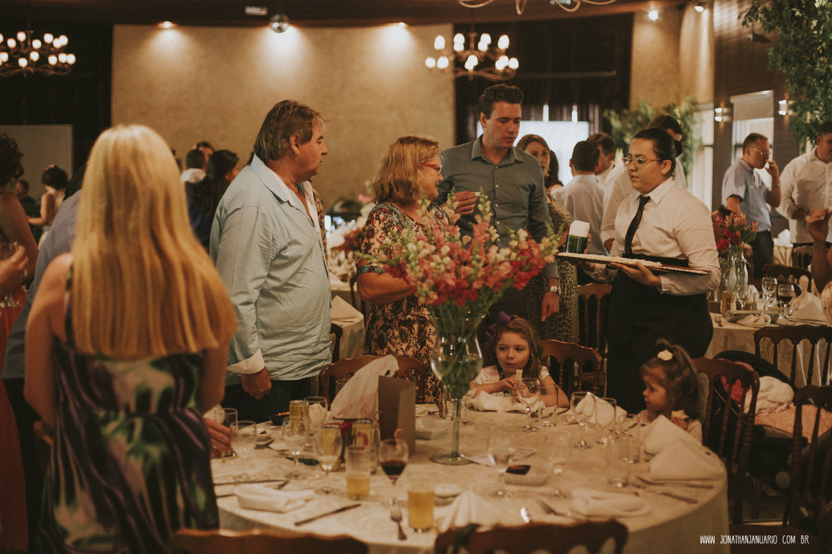 casal apaixonado, natureza, love, amor, Jonathan Januario, foto, fotografia, Araras, São José dos campos, limeira,campinas, São Paulo, Campos do jordão, lifeStyle,foto na fazenda, casamento de dia, noiva, vestida pra casar, lápis de noiva,Vdara