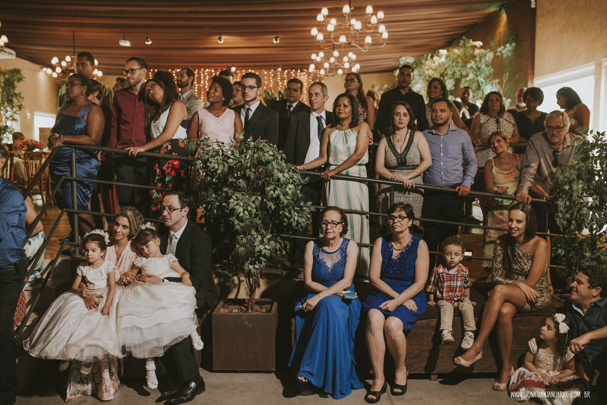 casal apaixonado, natureza, love, amor, Jonathan Januario, foto, fotografia, Araras, São José dos campos, limeira,campinas, São Paulo, Campos do jordão, lifeStyle,foto na fazenda, casamento de dia, noiva, vestida pra casar, lápis de noiva,Vdara