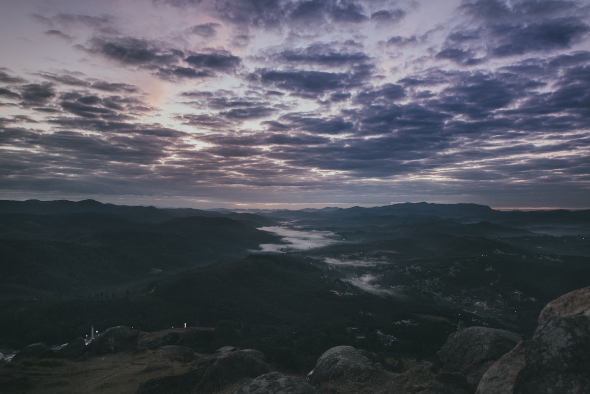Ensaio em Rio Claro-SP, casal apaixonado, natureza - love, amor, casal, Jonathan Januario, foto, fotografia, Araras, leme, limeira,campinas, São Paulo, folk, lifeStyle, Vsco, montanha, foto na fazenda, pico olho d’agua, Mariporã, foto em montanha, Deus