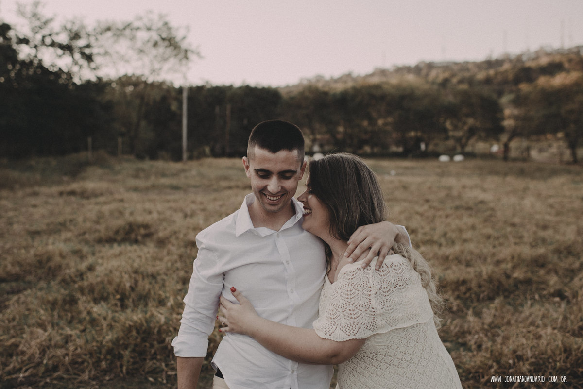 Ensaio em Rio Claro-SP, casal apaixonado, natureza - love, amor, casal, Jonathan Januario, foto, fotografia, Araras, leme, limeira,campinas, São Paulo, folk, lifeStyle, Vsco, montanha,fazenda Quilombo, Fazenda Quilombo limeira, Mariporã, foto em montanha