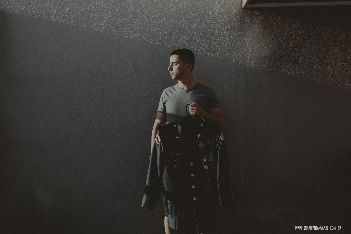 casal apaixonado, love, amor, Jonathan Januario, foto, fotografia, Araras, leme, limeira,campinas, São Paulo, Rio claro, lifeStyle, foto na fazenda, casamento de noite, noiva, vestido de noiva, vestida pra casar, lápis de noiva, casamento chique, igreja