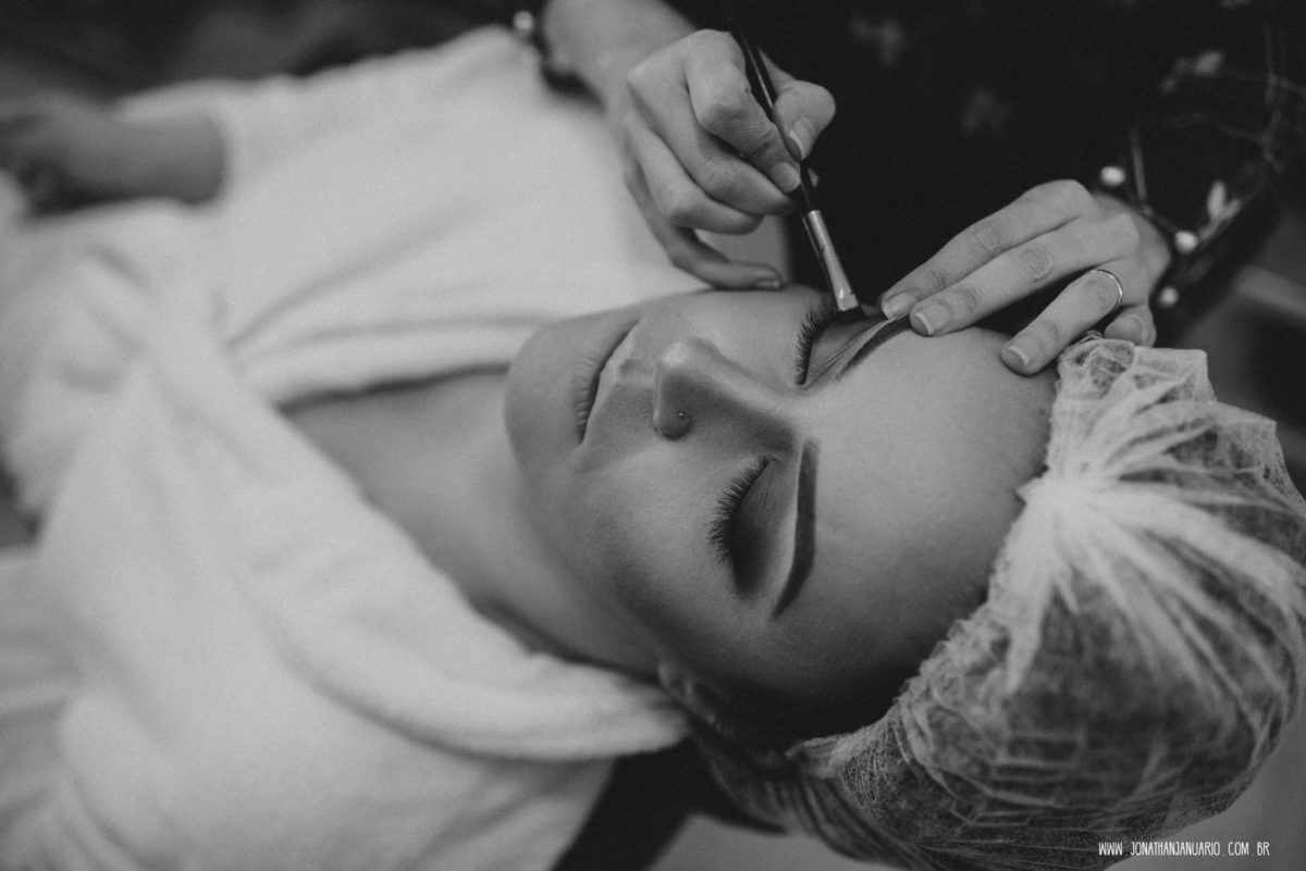 casal apaixonado, love, amor, Jonathan Januario, foto, fotografia, Araras, leme, limeira,campinas, São Paulo, Rio claro, lifeStyle, foto na fazenda, casamento de noite, noiva, vestido de noiva, vestida pra casar, lápis de noiva, casamento chique, igreja