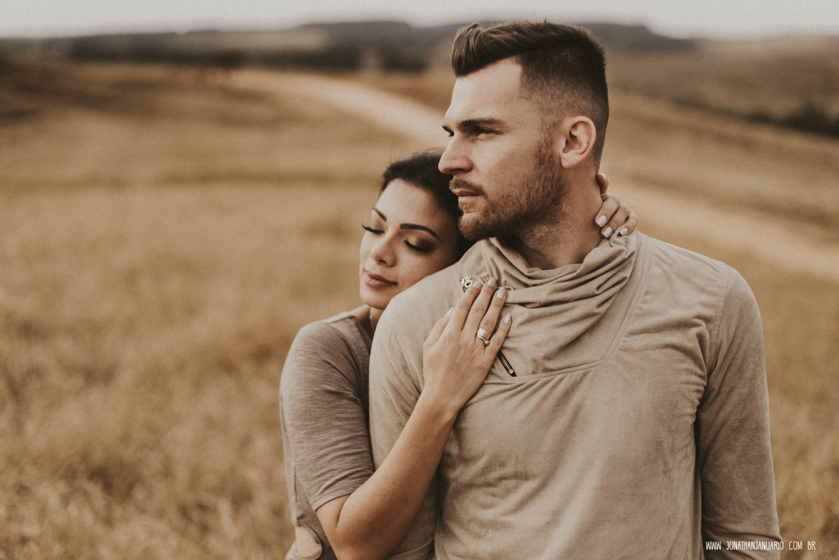 Ensaio em Itirapina, casal apaixonado, natureza, love, amor, casal, Jonathan Januario, foto, fotografia, Araras, Sao Pedro, Analândia, campinas, São Paulo, folk, lifeStyle, Vsco, montanha, foto na fazenda, fandinho futebol, pico do facao, foto em montanha