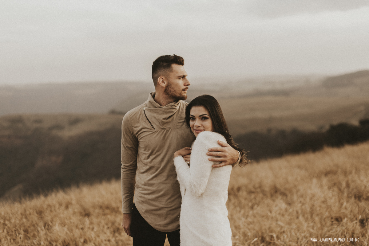Ensaio em Itirapina, casal apaixonado, natureza, love, amor, casal, Jonathan Januario, foto, fotografia, Araras, Sao Pedro, Analândia, campinas, São Paulo, folk, lifeStyle, Vsco, montanha, foto na fazenda, fandinho futebol, pico do facao, foto em montanha