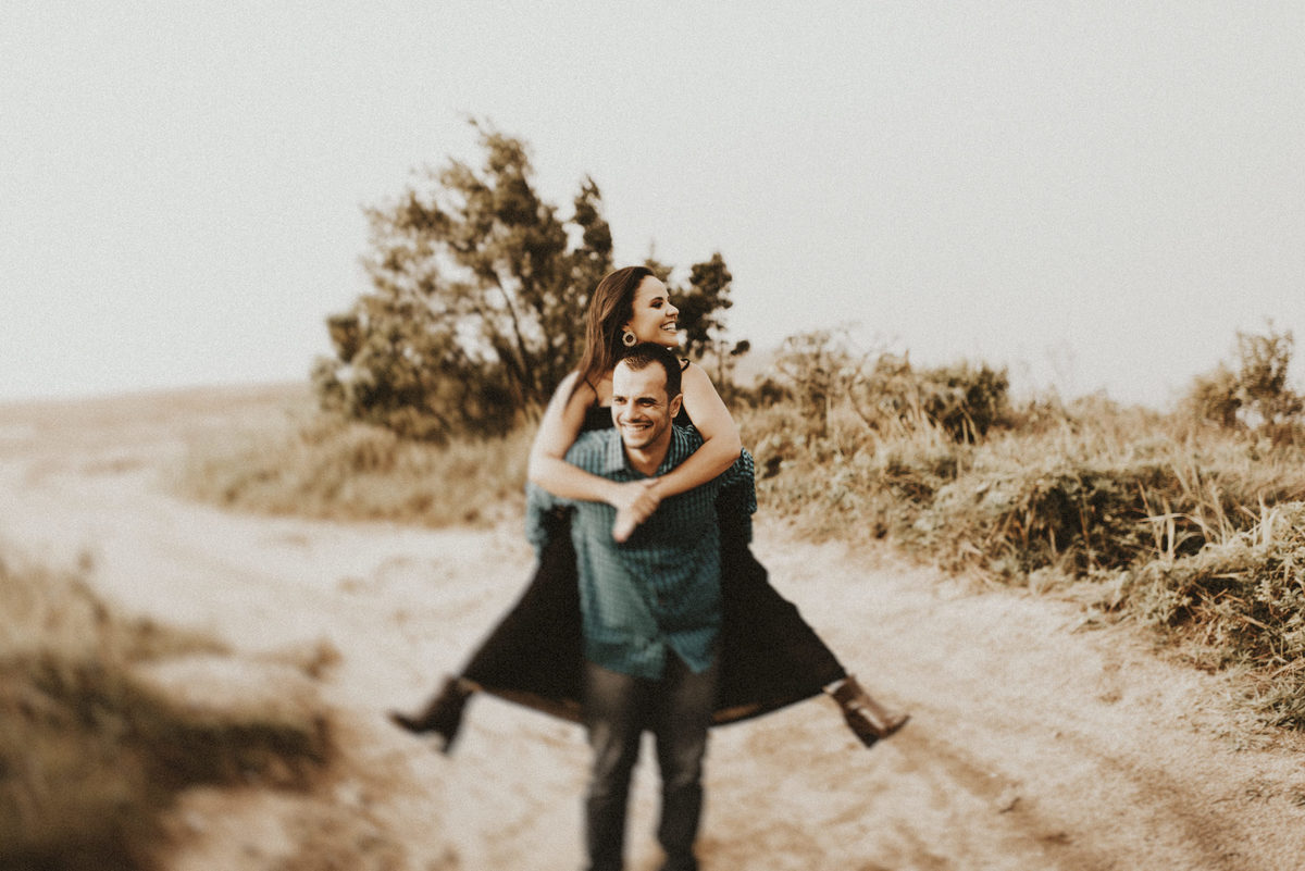 Ensaio em Limeira-SP, casal apaixonado, natureza - love, amor, casal, Jonathan Januario, foto, fotografia, Araras, leme, rioclaro ,campinas, São Paulo, folk, lifeStyle, Vsco, montanha, foto na fazenda, pedragrande, atibaia, foto montanha, rafael fontana