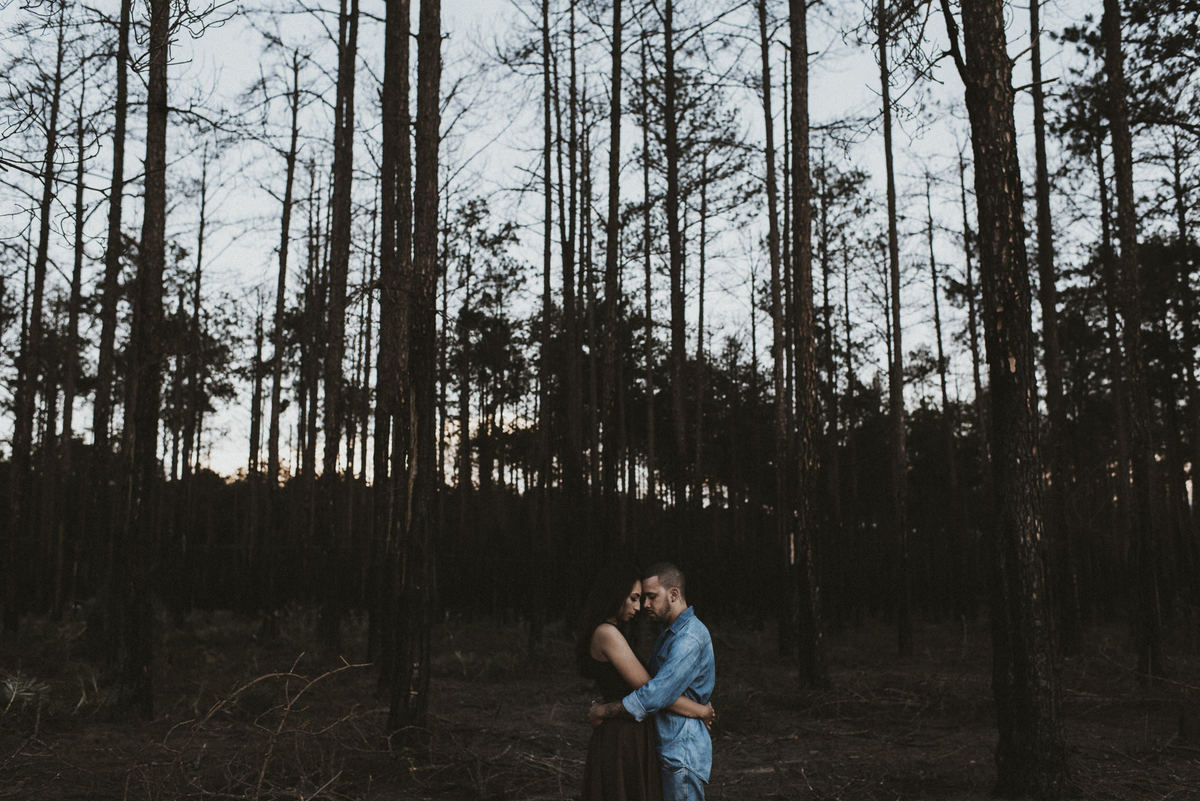 Ensaio em Rio Claro-SP, casal apaixonado, natureza - love, amor, casal, Jonathan Januario, foto, fotografia, Araras, leme, limeira,campinas, São Paulo, folk, lifeStyle, Vsco, montanha, foto na fazenda, pico olho d’agua, itirapina, represa do broa