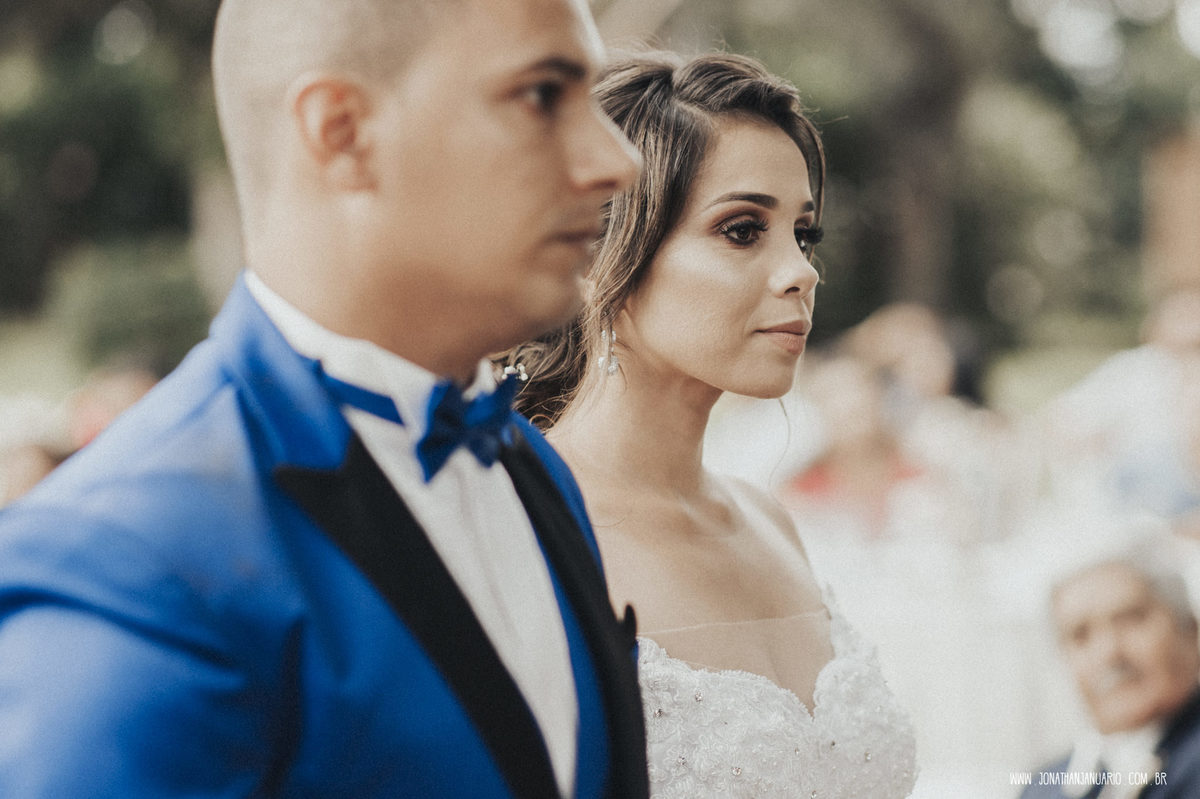 casal apaixonado, love, amor, Jonathan Januario, foto, fotografia, Araras, leme, limeira,campinas, São Paulo, Rio claro, folk, lifeStyle, foto na fazenda, casamento de dia, noiva, vestido de noiva, vestida pra casar, lápis de noiva, fazenda jaragua