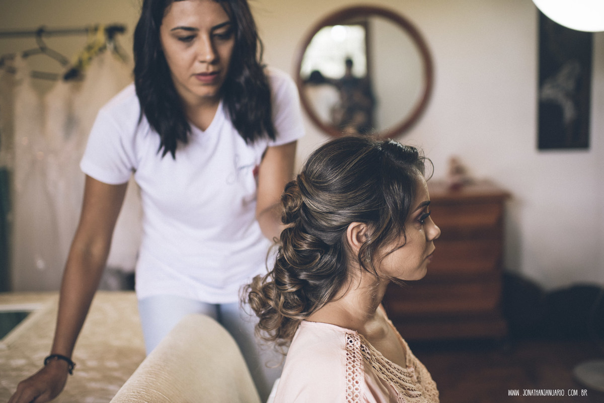 casal apaixonado, love, amor, Jonathan Januario, foto, fotografia, Araras, leme, limeira,campinas, São Paulo, Rio claro, folk, lifeStyle, foto na fazenda, casamento de dia, noiva, vestido de noiva, vestida pra casar, lápis de noiva, fazenda jaragua