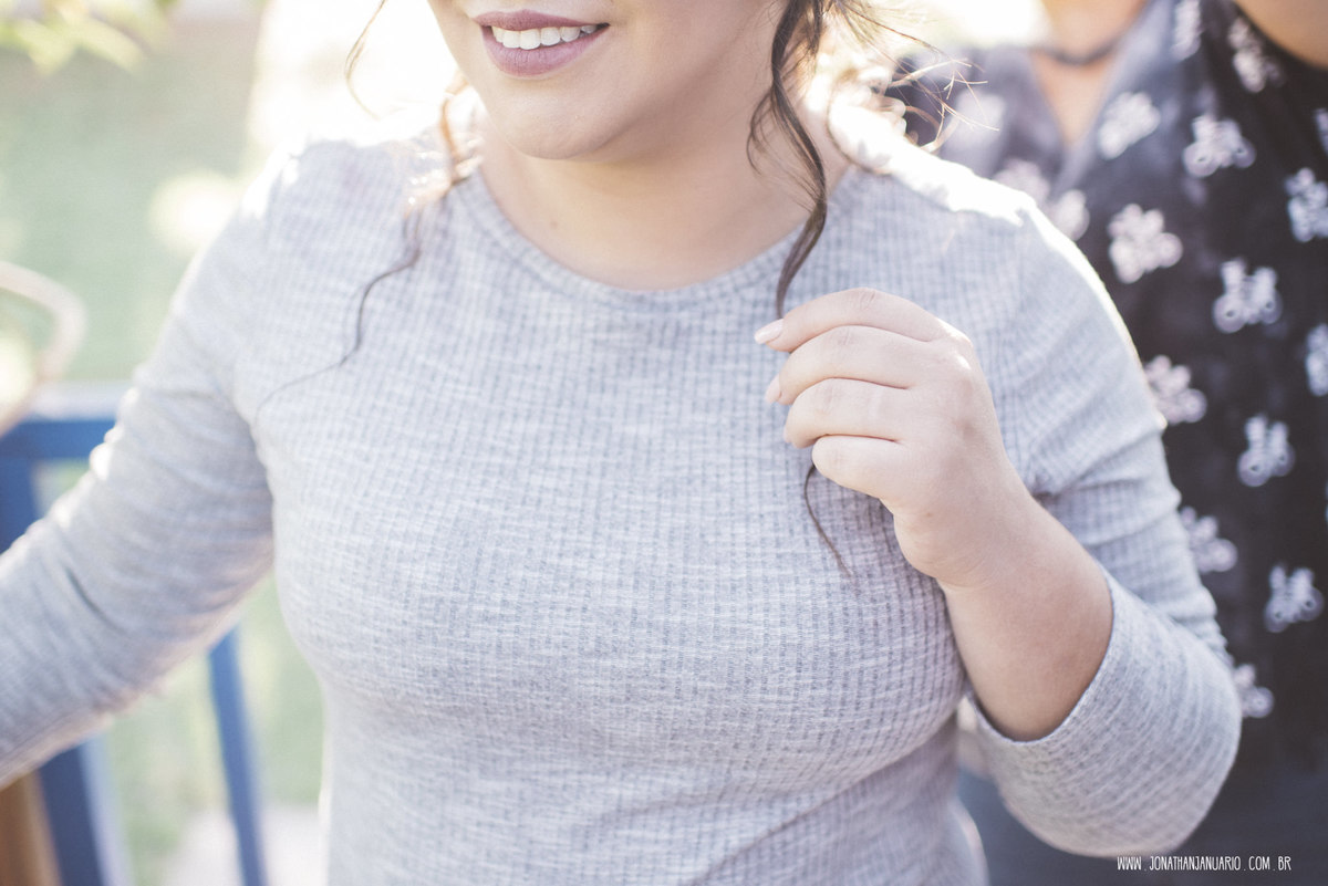 casal apaixonado, natureza, love, amor, Jonathan Januario, foto, fotografia, Araras, leme, limeira,campinas, São Paulo, Rio claro, folk, lifeStyle, montanha, foto na fazenda, casamento de dia, noiva, vestido de noiva, vestida pra casar, lápis de noiva