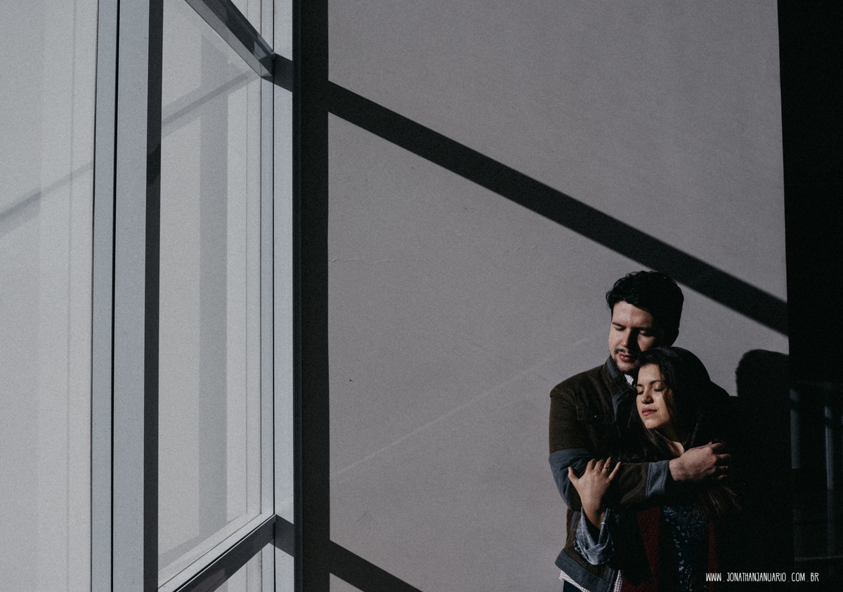 Igreja, casal na igreja, casal apaixonado, natureza - love, amor, casal, Jonathan Januario, foto, fotografia, Araras, leme, limeira,campinas, São Paulo, folk, lifeStyle, Vsco, montanha, Unasp centro universitario Adventista, Ensaio em engenheiro Coelho