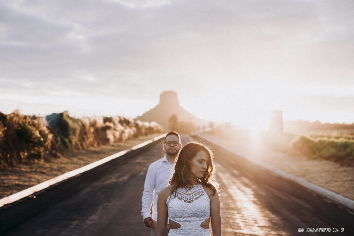 Ensaio em Rio Claro-SP, casal apaixonado, natureza - love, amor, casal, Jonathan Januario, foto, fotografia, Araras, leme, limeira,campinas, São Paulo, folk, lifeStyle, Vsco, montanha, foto na fazenda, foto em montanha, Analandia, morro do cuscuzeiro
