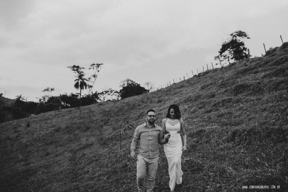 Ensaio em Rio Claro-SP, casal apaixonado, natureza - love, amor, casal, Jonathan Januario, foto, fotografia, Araras, leme, limeira,campinas, São Paulo, folk, lifeStyle, Vsco, montanha, foto na fazenda, foto em montanha, Analandia, morro do cuscuzeiro