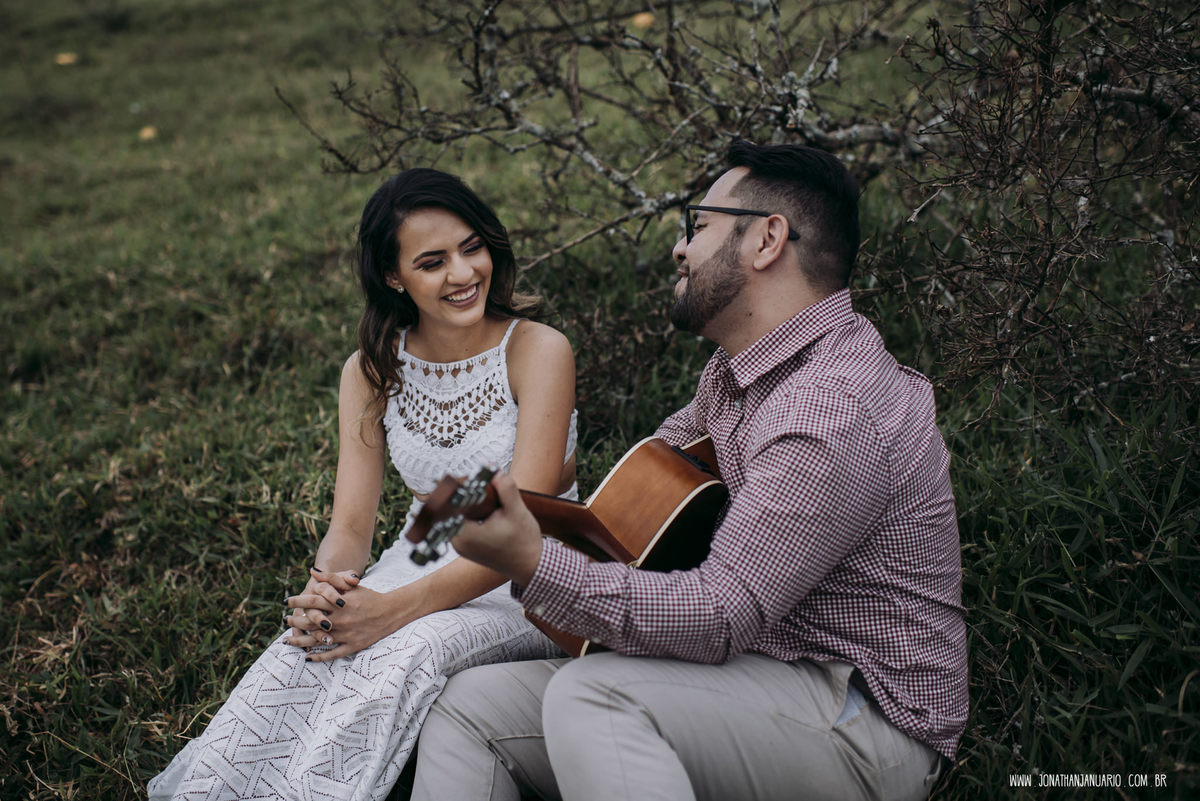 Ensaio em Rio Claro-SP, casal apaixonado, natureza - love, amor, casal, Jonathan Januario, foto, fotografia, Araras, leme, limeira,campinas, São Paulo, folk, lifeStyle, Vsco, montanha, foto na fazenda, foto em montanha, Analandia, morro do cuscuzeiro