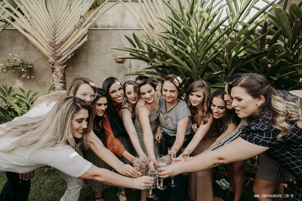 casal de medicos, medicos, Jonathan Januario, foto, fotografia, Araras, leme, limeira,campinas, São Paulo, Rio claro, lifeStyle, foto na fazenda, casamento de noite, noiva, vestido de noiva, vestida pra casar, lápis de noiva, casamento chique, igreja