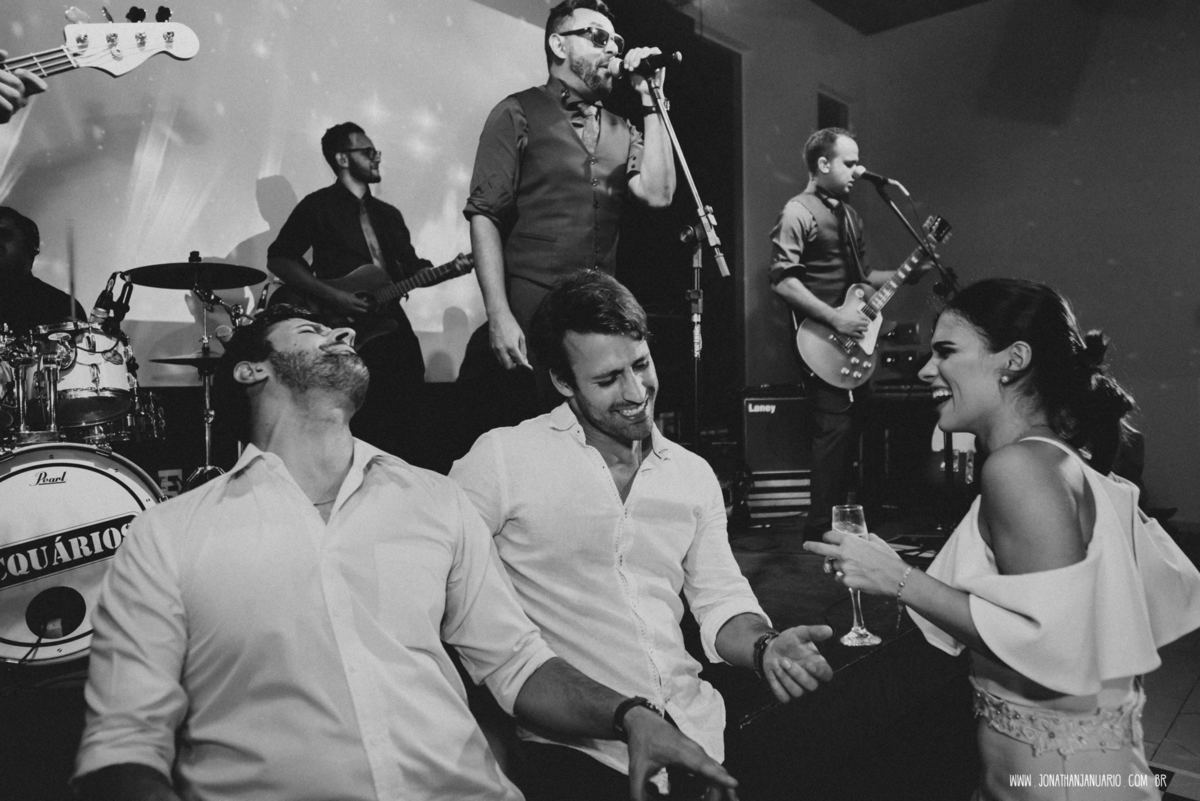 casal de medicos, medicos, Jonathan Januario, foto, fotografia, Araras, leme, limeira,campinas, São Paulo, Rio claro, lifeStyle, foto na fazenda, casamento de noite, noiva, vestido de noiva, vestida pra casar, lápis de noiva, casamento chique, igreja