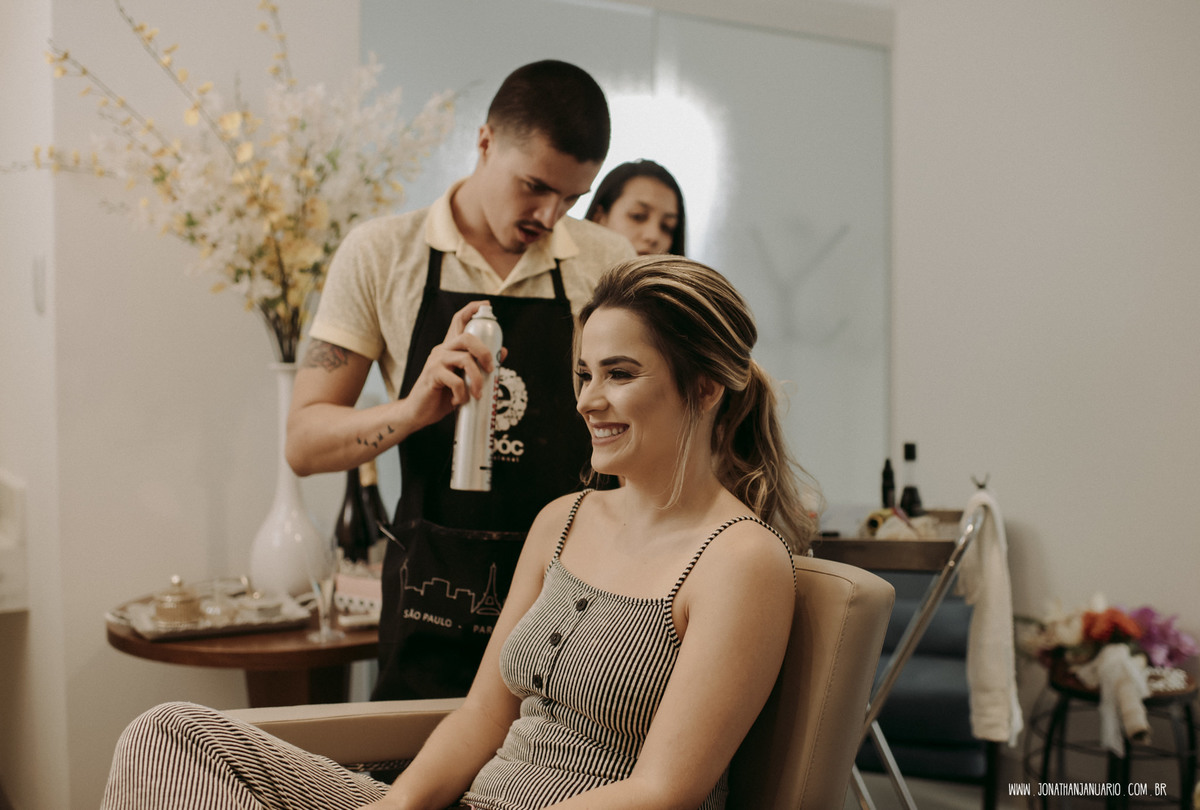 casal de medicos, medicos, Jonathan Januario, foto, fotografia, Araras, leme, limeira,campinas, São Paulo, Rio claro, lifeStyle, foto na fazenda, casamento de noite, noiva, vestido de noiva, vestida pra casar, lápis de noiva, casamento chique, igreja