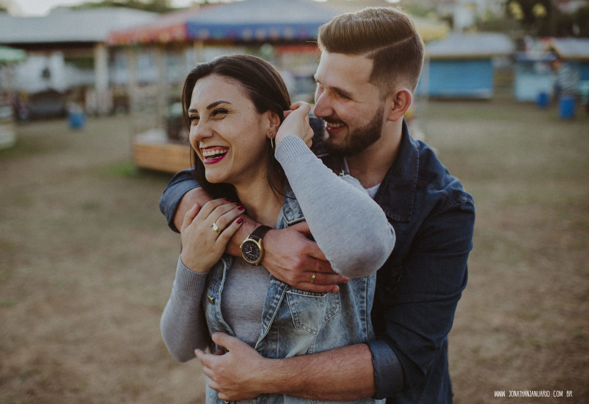 Ensaio em Rio Claro-SP, casal apaixonado, love, amor, casal, Jonathan Januario, foto, fotografia, Araras, leme, limeira,campinas, São Paulo, folk, lifeStyle, Vsco, jaguariuna, foto no parque de diversao, Hopi Hari, parquinho, casal montanha russa 
