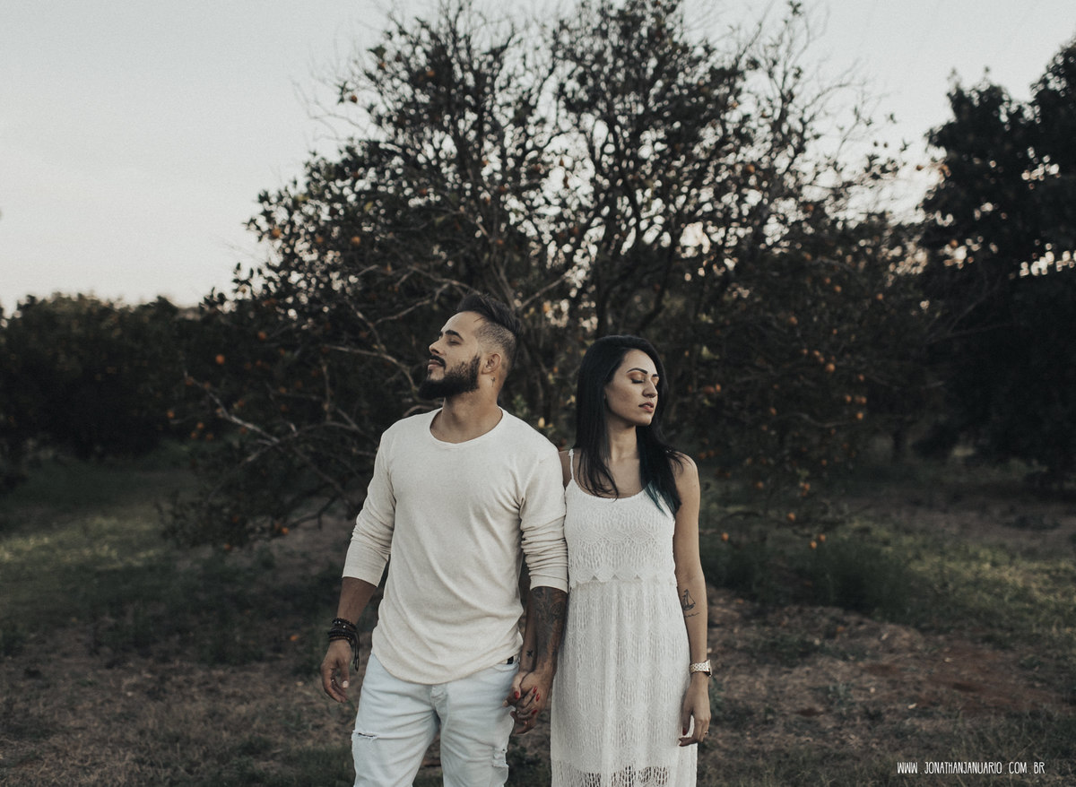 Ensaio em Rio Claro-SP, casal apaixonado, natureza - love, amor, casal, Jonathan Januario, foto, fotografia, Araras, leme, limeira,campinas, São Paulo, folk, lifeStyle, Vsco, montanha, pico olho d’agua, Mariporã, foto em barco, foto na fazenda jaragua