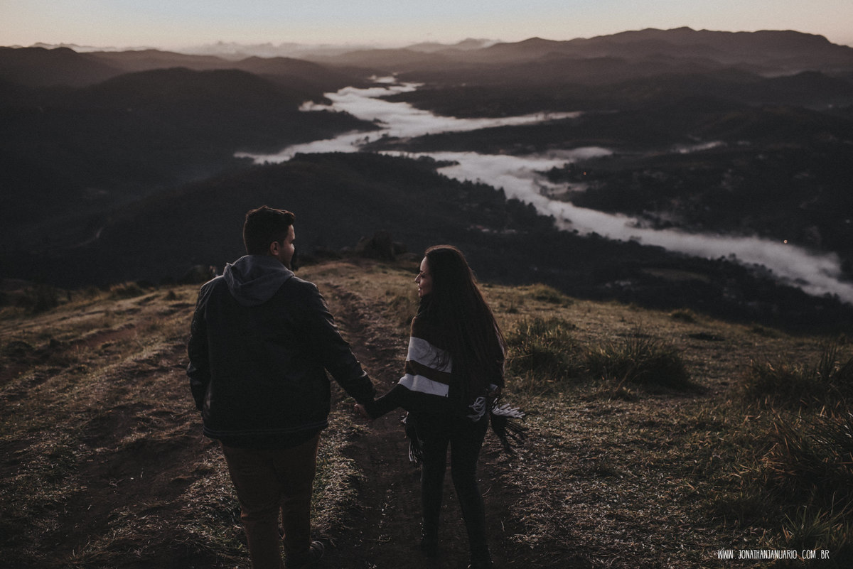 Ensaio em Rio Claro-SP, casal apaixonado, natureza - love, amor, casal, Jonathan Januario, foto, fotografia, Araras, leme, limeira,campinas, São Paulo, folk, lifeStyle, Vsco, montanha, foto na fazenda, pico olho d’agua, Mariporã, foto em montanha