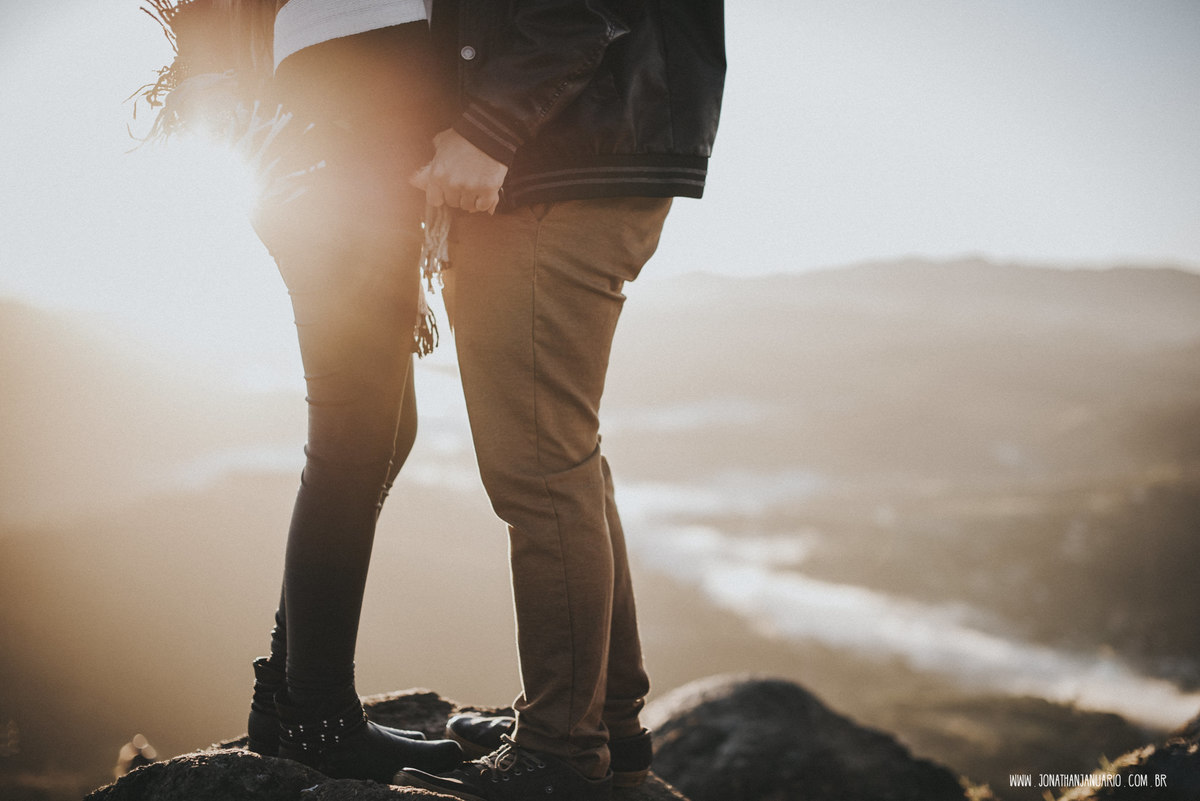 Ensaio em Rio Claro-SP, casal apaixonado, natureza - love, amor, casal, Jonathan Januario, foto, fotografia, Araras, leme, limeira,campinas, São Paulo, folk, lifeStyle, Vsco, montanha, foto na fazenda, pico olho d’agua, Mariporã, foto em montanha