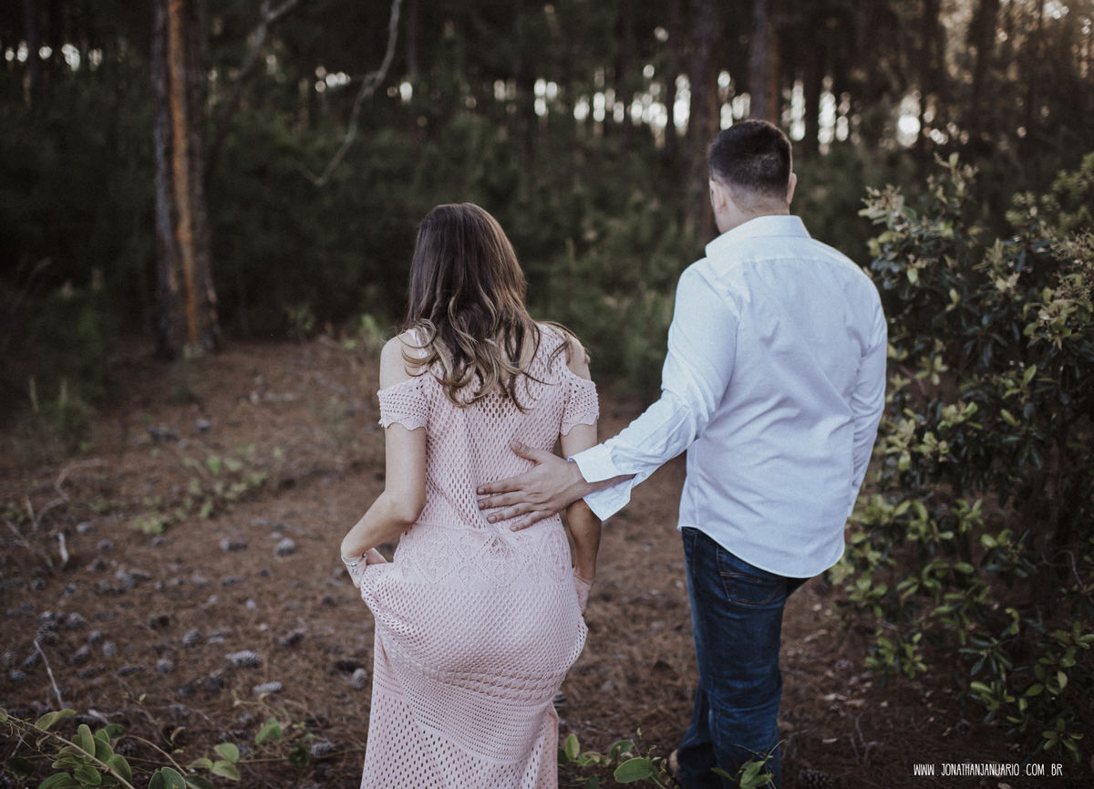 Ensaio em Rio Claro-SP, casal apaixonado, natureza - love, amor, casal, Jonathan Januario, foto, fotografia, Araras, leme, limeira,campinas, São Paulo, folk, lifeStyle, Vsco, montanha, foto na fazenda, pico olho d’agua, Mariporã, foto em montanha