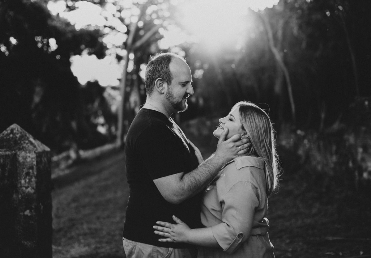 Ensaio em Rio Claro-SP, casal apaixonado, natureza - love, amor, casal, Jonathan Januario, foto, fotografia, Araras, leme, limeira,campinas, cordeiropolis, lifeStyle, Vsco, montanha, foto na fazenda ibicaba, pico olho d’agua, Mariporã, foto em montanha