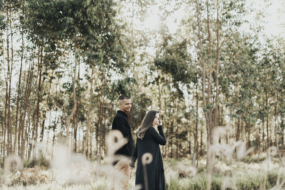 Ensaio em Rio Claro-SP, casal apaixonado, natureza - love, amor, casal, Jonathan Januario, foto, fotografia, Araras, leme, limeira,campinas, São Paulo, folk, lifeStyle, Vsco, montanha, morro do facao, pico olho d’agua, itirapinas, foto em montanha