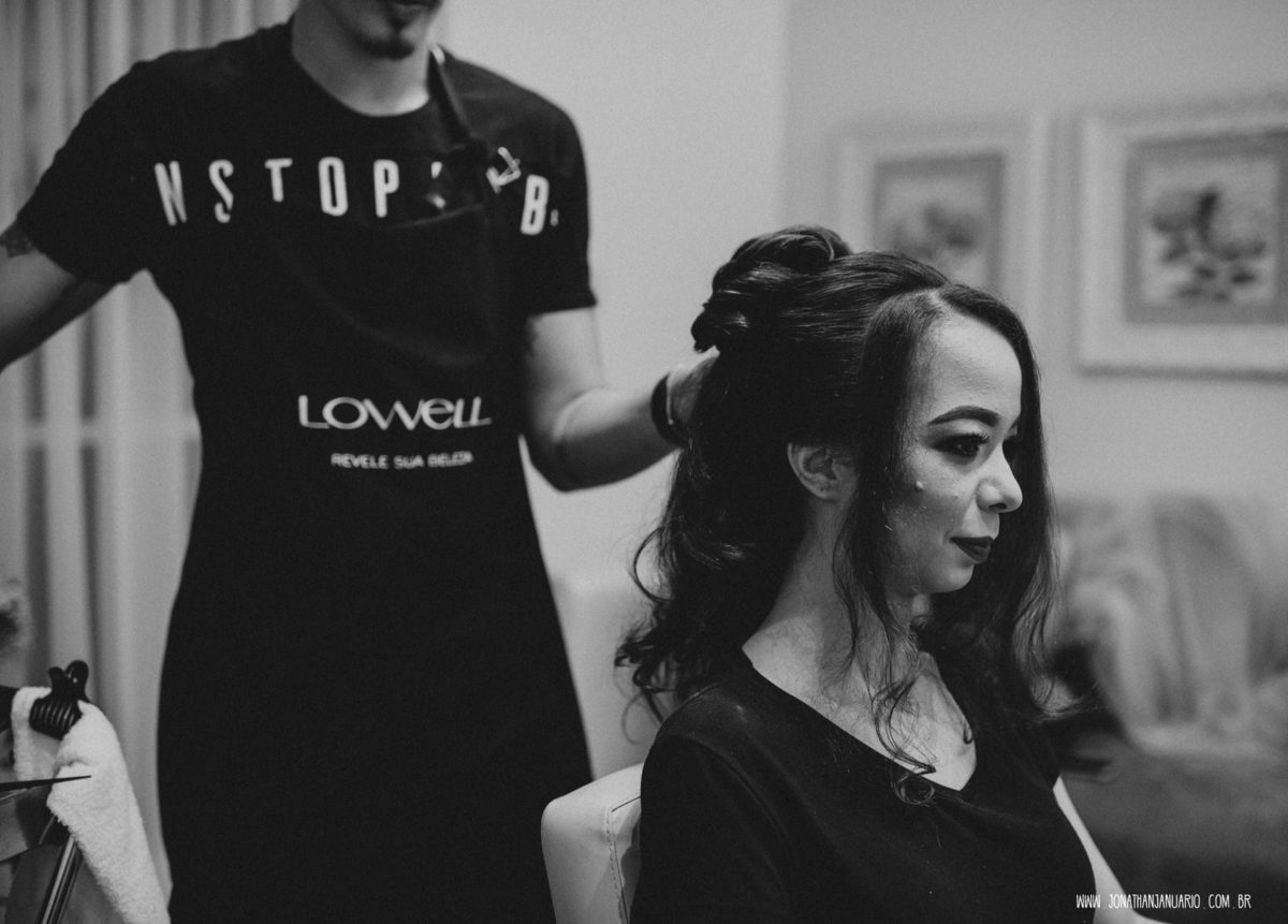 casal apaixonado, love, amor, Jonathan Januario, foto, fotografia, Araras, leme, limeira,campinas, São Paulo, Rio claro, lifeStyle, foto na fazenda, casamento de noite, noiva, vestido de noiva, vestida pra casar, lápis de noiva, casamento chique, igreja