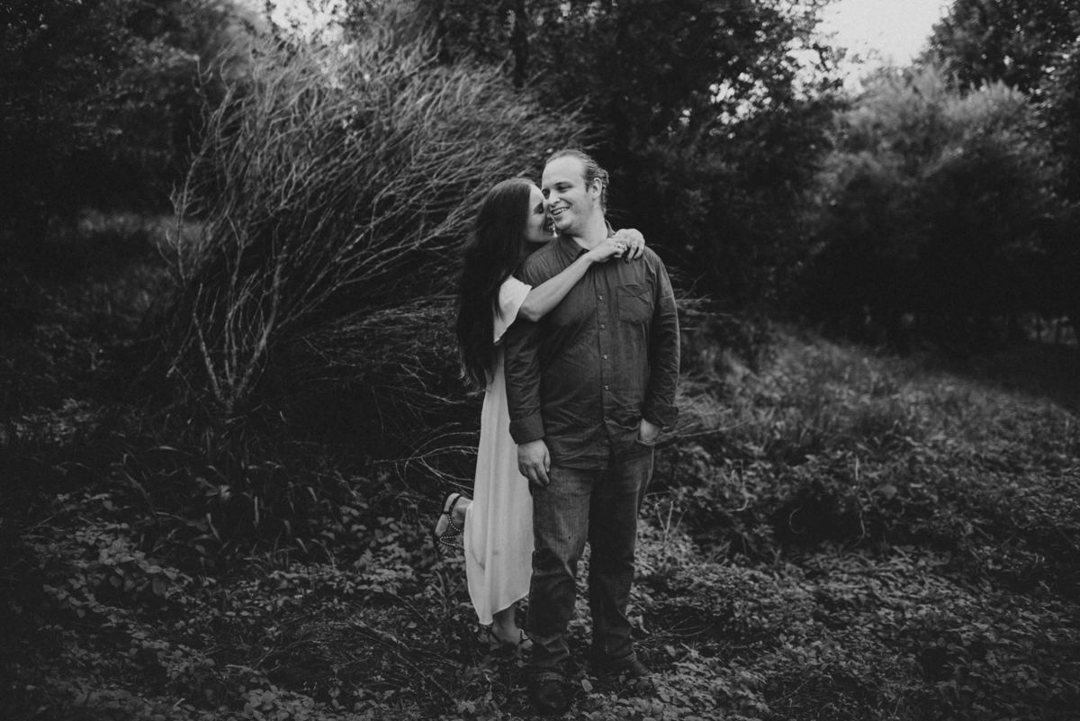 Ensaio em Rio Claro-SP, casal apaixonado, natureza - love, amor, casal, Jonathan Januario, foto, fotografia, Araras, leme, limeira,campinas, São Paulo, folk, lifeStyle, Vsco, montanha, foto na fazenda, pico olho d’agua, Mariporã, foto em montanha