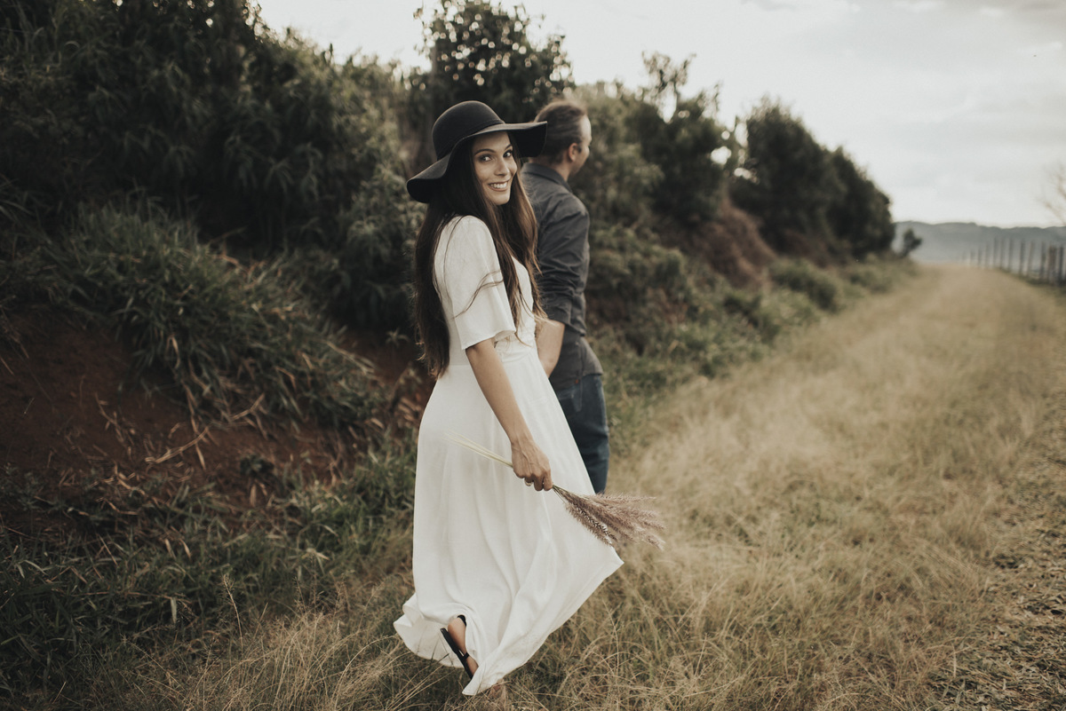 Ensaio em Rio Claro-SP, casal apaixonado, natureza - love, amor, casal, Jonathan Januario, foto, fotografia, Araras, leme, limeira,campinas, São Paulo, folk, lifeStyle, Vsco, montanha, foto na fazenda, pico olho d’agua, foto em montanha, pocos de caldas
