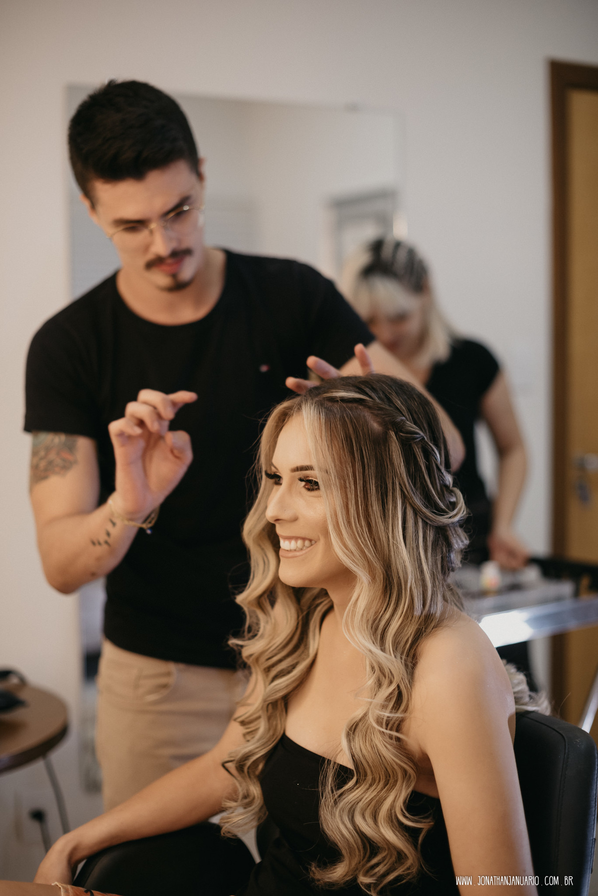 casal apaixonado, love, amor, Jonathan Januario, foto, fotografia, Araras, leme, limeira,campinas, São Paulo, Rio claro, lifeStyle, foto na fazenda, casamento de noite, noiva, vestido de noiva, vestida pra casar, lápis de noiva, casamento chique, jesse