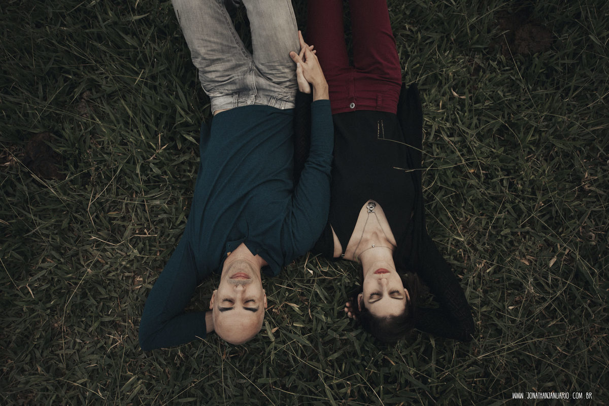 Ensaio em Rio Claro-SP, casal apaixonado, natureza - love, amor, casal, Jonathan Januario, foto, fotografia, Araras, leme, limeira,campinas, São Paulo, folk, lifeStyle, Vsco, montanha, pico olho d’agua, Mariporã, foto em montanha, cruzeiro do sul