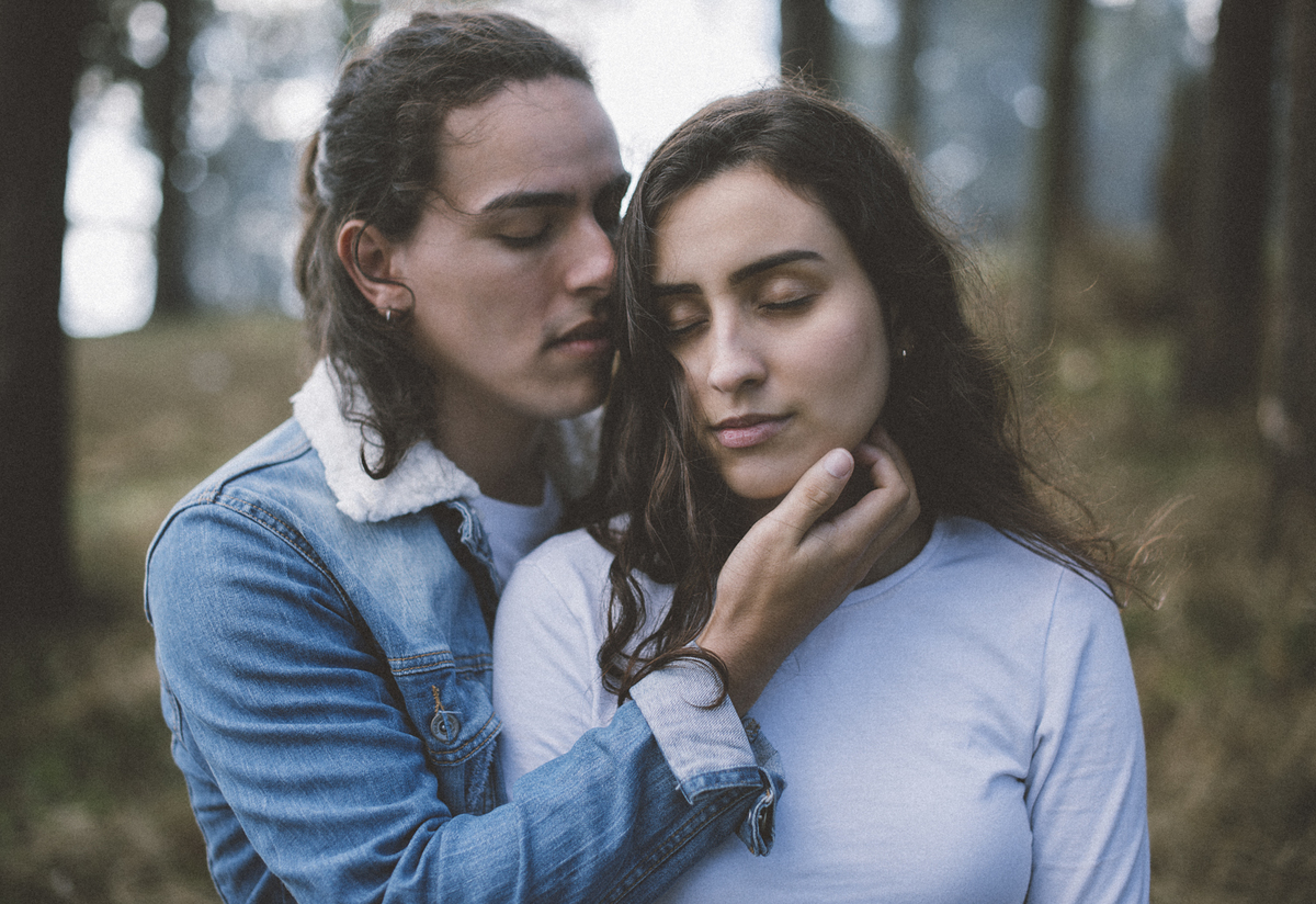 Ensaio em Rio Claro-SP, casal apaixonado, natureza - love, amor, casal, Jonathan Januario, foto, fotografia, Araras, leme, limeira,campinas, São Paulo, folk, lifeStyle, Vsco, montanha, foto na fazenda, pico olho d’agua, Mariporã, foto em montanha
