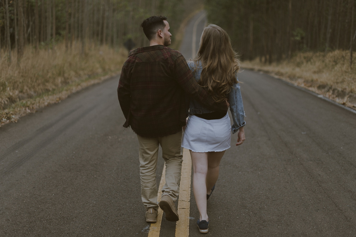 Ensaio em Rio Claro-SP, casal apaixonado, natureza - love, amor, casal, Jonathan Januario, foto, fotografia, Araras, leme, limeira,campinas, São Paulo, folk, lifeStyle, Vsco, morro do facao, foto na fazenda, pico olho d’agua, itirapina, foto em montanha