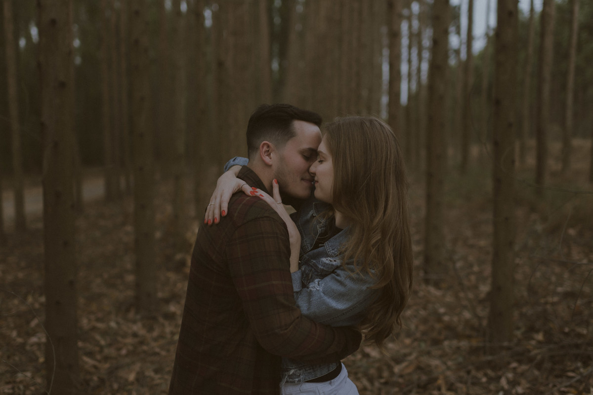 Ensaio em Rio Claro-SP, casal apaixonado, natureza - love, amor, casal, Jonathan Januario, foto, fotografia, Araras, leme, limeira,campinas, São Paulo, folk, lifeStyle, Vsco, morro do facao, foto na fazenda, pico olho d’agua, itirapina, foto em montanha