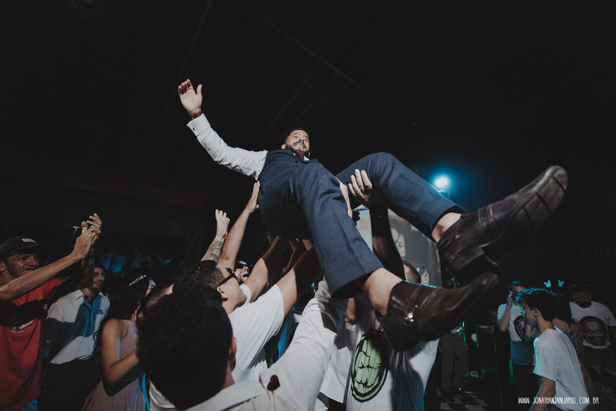 casal apaixonado, natureza, love, amor, Jonathan Januario, foto, fotografia, Araras, leme, limeira,campinas, São Paulo, Rio claro, folk, foto na fazenda, casamento de dia, noiva, vestido de noiva, vestida pra casar, lápis de noiva, fazenda jaraguá, jaragu
