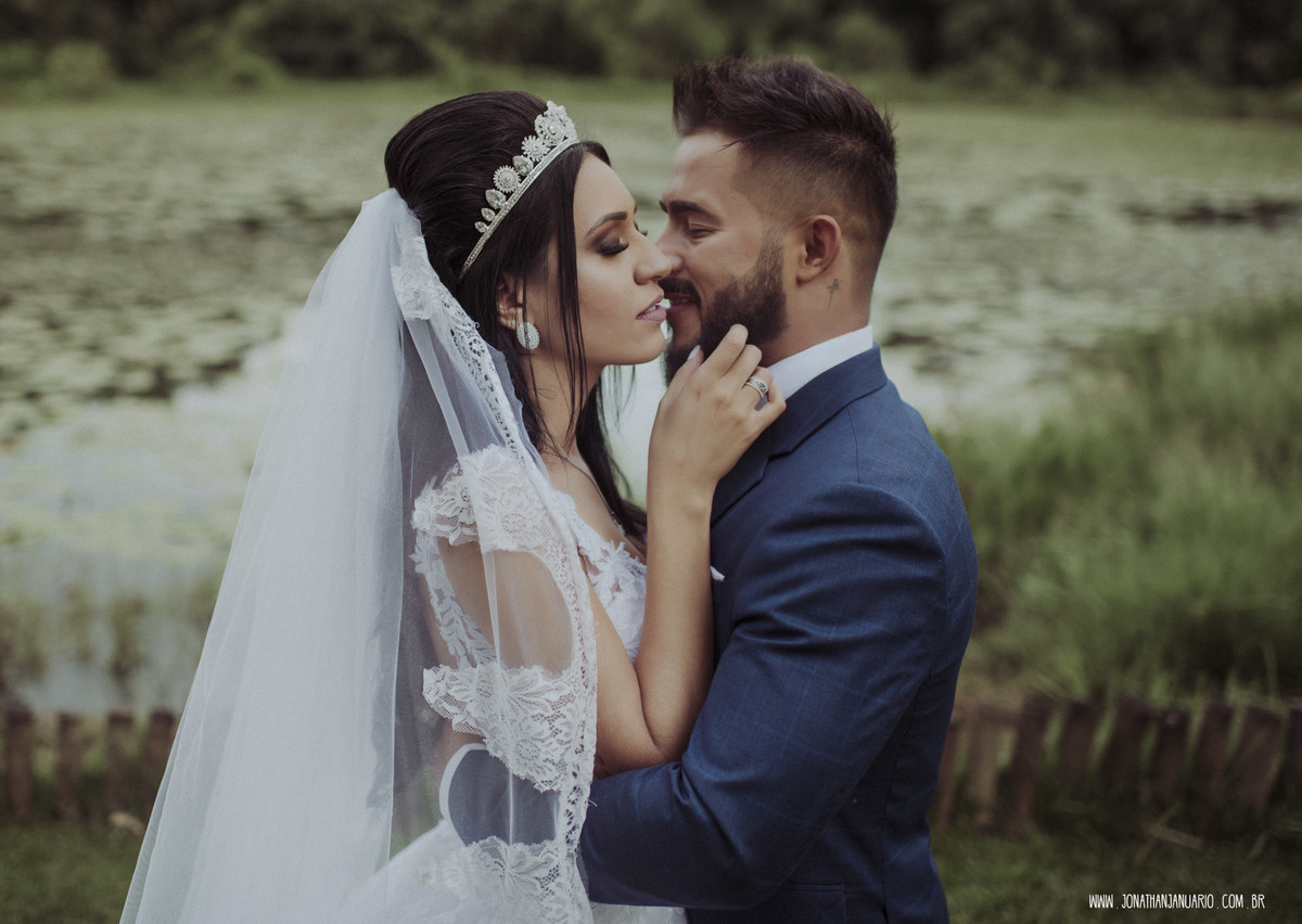casal apaixonado, natureza, love, amor, Jonathan Januario, foto, fotografia, Araras, leme, limeira,campinas, São Paulo, Rio claro, folk, foto na fazenda, casamento de dia, noiva, vestido de noiva, vestida pra casar, lápis de noiva, fazenda jaraguá, jaragu