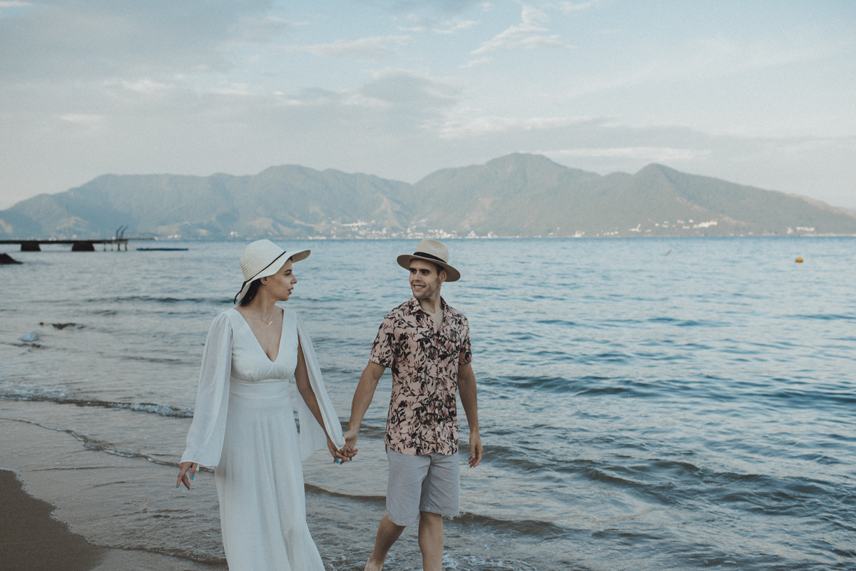 Ensaio em Rio Claro-SP, casal apaixonado, natureza - love, amor, casal, Jonathan Januario, foto, fotografia, Araras, leme, limeira,campinas, São Paulo, folk, lifeStyle, Vsco, montanha, foto na fazenda, pico olho d’agua, Mariporã, ilhabela, praia