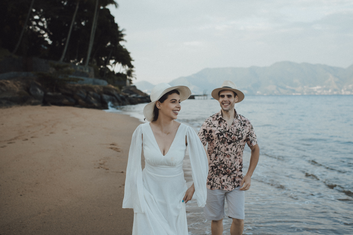 Ensaio em Rio Claro-SP, casal apaixonado, natureza - love, amor, casal, Jonathan Januario, foto, fotografia, Araras, leme, limeira,campinas, São Paulo, folk, lifeStyle, Vsco, montanha, foto na fazenda, pico olho d’agua, Mariporã, ilhabela, praia