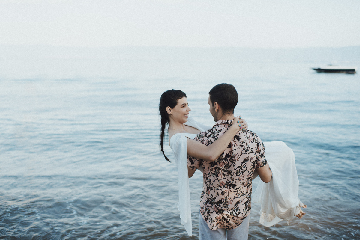 Ensaio em Rio Claro-SP, casal apaixonado, natureza - love, amor, casal, Jonathan Januario, foto, fotografia, Araras, leme, limeira,campinas, São Paulo, folk, lifeStyle, Vsco, montanha, foto na fazenda, pico olho d’agua, Mariporã, ilhabela, praia