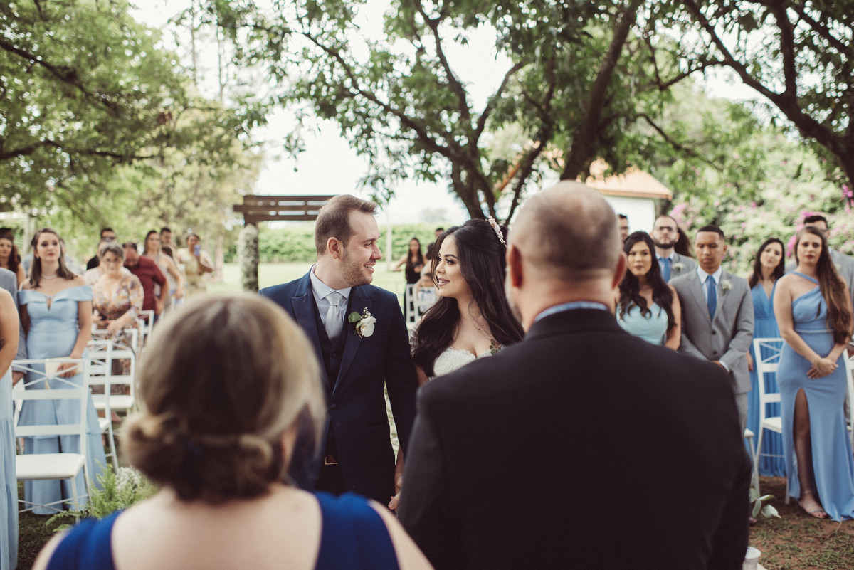  fazenda Marambaia, natureza, love, amor, Jonathan Januario, foto, fotografia, Araras, leme, limeira,campinas, São Paulo, Rio claro, folk, lifeStyle, montanha, foto na fazenda, casamento de dia, noiva, vestido de noiva, vestida pra casar, lápis de noiva