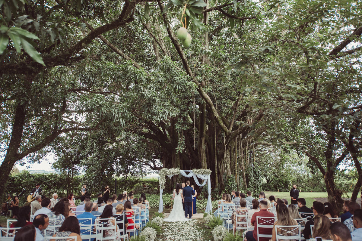  fazenda Marambaia, natureza, love, amor, Jonathan Januario, foto, fotografia, Araras, leme, limeira,campinas, São Paulo, Rio claro, folk, lifeStyle, montanha, foto na fazenda, casamento de dia, noiva, vestido de noiva, vestida pra casar, lápis de noiva