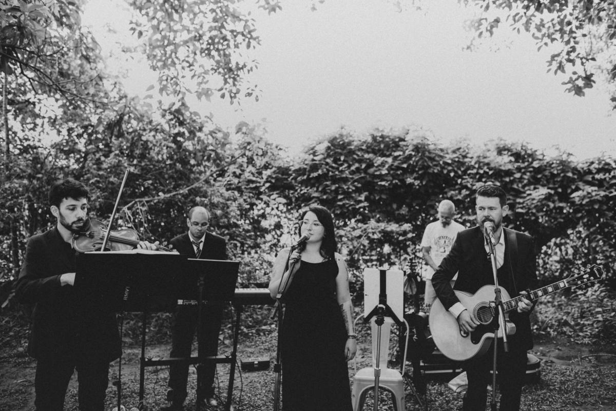  fazenda Marambaia, natureza, love, amor, Jonathan Januario, foto, fotografia, Araras, leme, limeira,campinas, São Paulo, Rio claro, folk, lifeStyle, montanha, foto na fazenda, casamento de dia, noiva, vestido de noiva, vestida pra casar, lápis de noiva