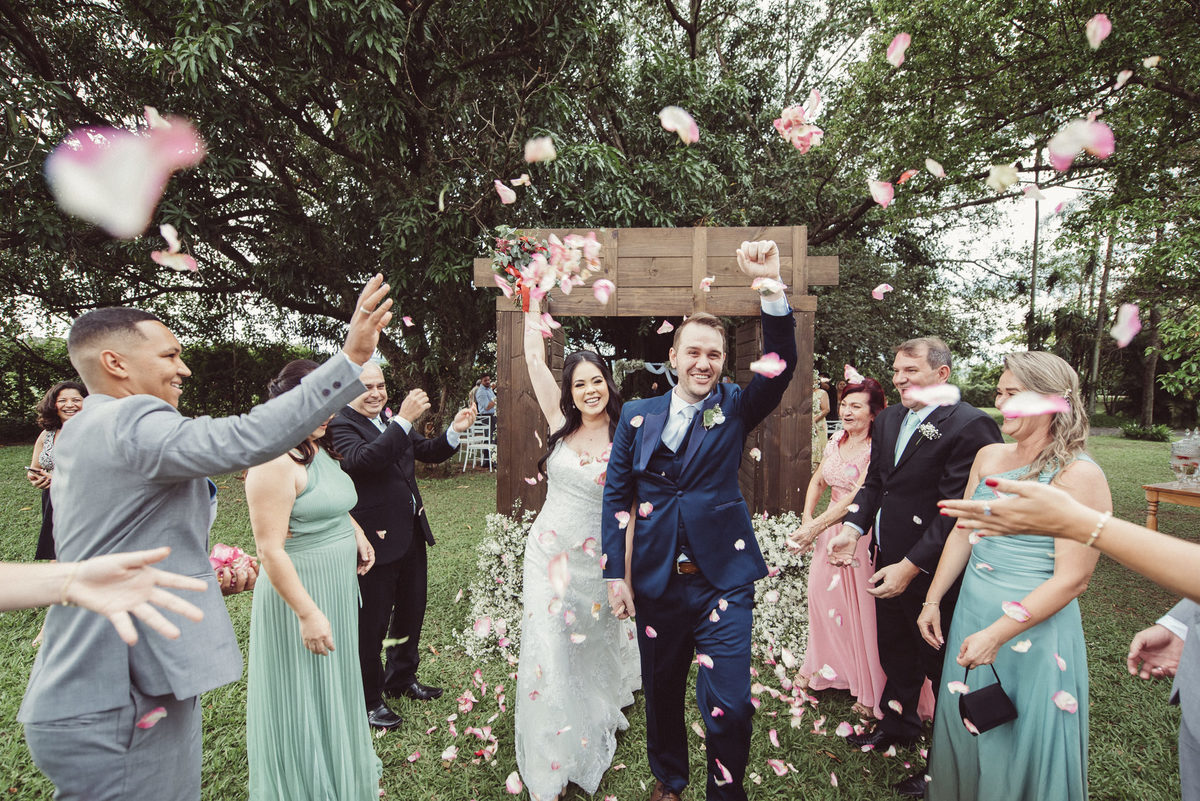  fazenda Marambaia, natureza, love, amor, Jonathan Januario, foto, fotografia, Araras, leme, limeira,campinas, São Paulo, Rio claro, folk, lifeStyle, montanha, foto na fazenda, casamento de dia, noiva, vestido de noiva, vestida pra casar, lápis de noiva